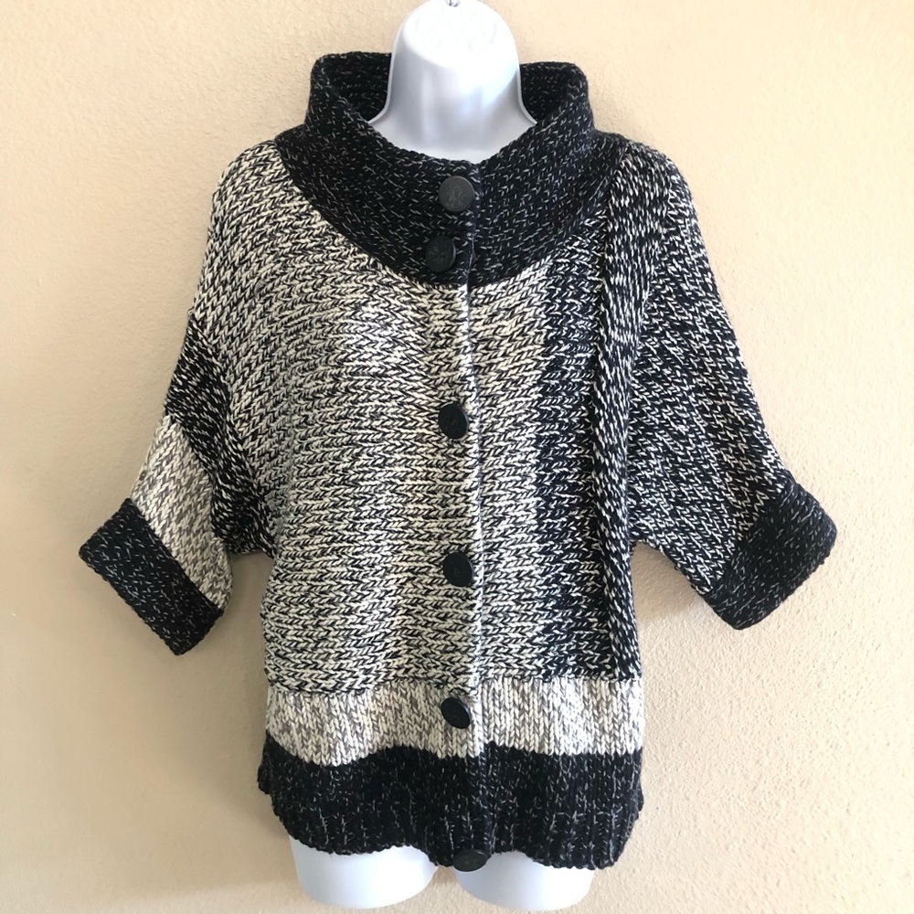 Chico's Cardigan Womens Colorblock Dolman Sleeve Chunky Knit Button Sweater Sz 1